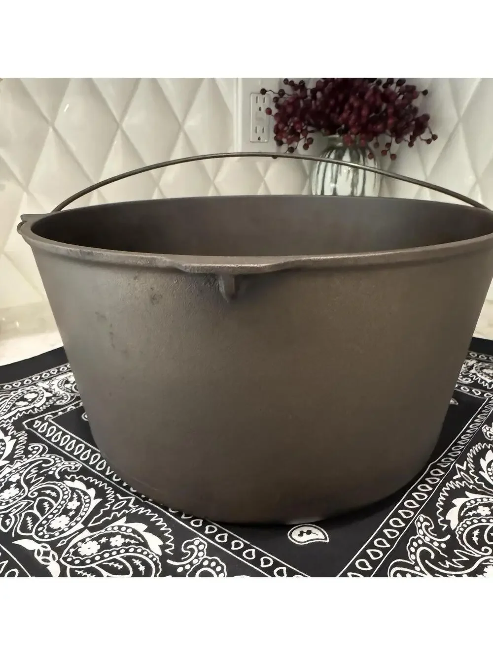 Griswold #8 Slant Logo Maslin Cast Iron Kettle 938 Restored And Seasoned
